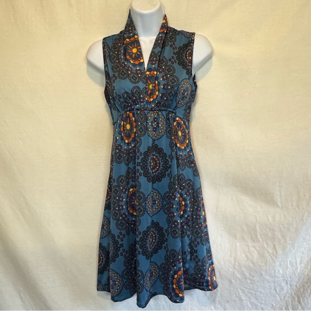 C-97 V Fish Blue Orange & Yellow Sleeveless MIDI Dress Size S